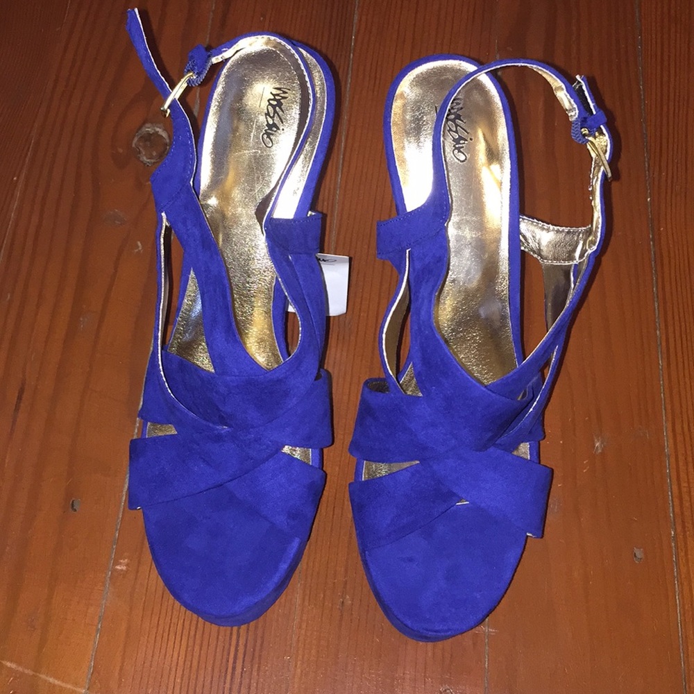 Colbalt blue heel